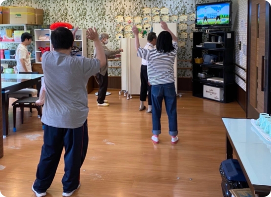 全体朝礼、体操